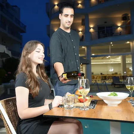 Olympion Melathron ホテル