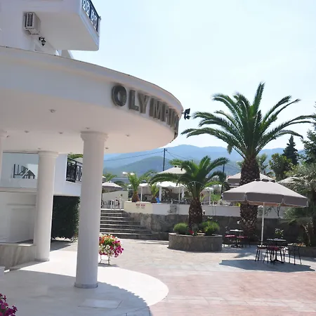 Olympion Melathron ホテル 4*